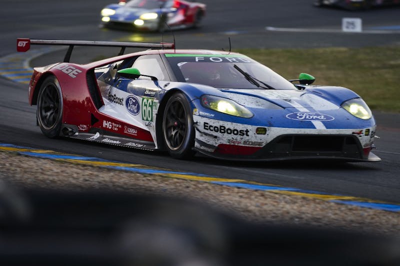 15419djFord-GT-Finishes-P2-At-Le-Mans-2017-35248567351o