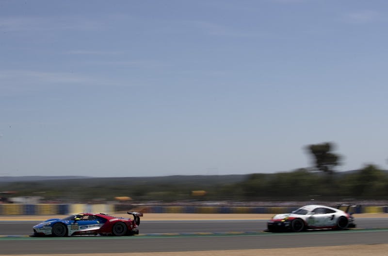 6461clFord-GT-Finishes-P2-At-Le-Mans-2017-34976729290o