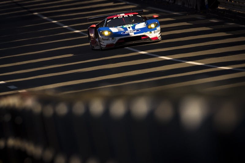 7133dgFord-GT-Finishes-P2-At-Le-Mans-2017-35358327215o