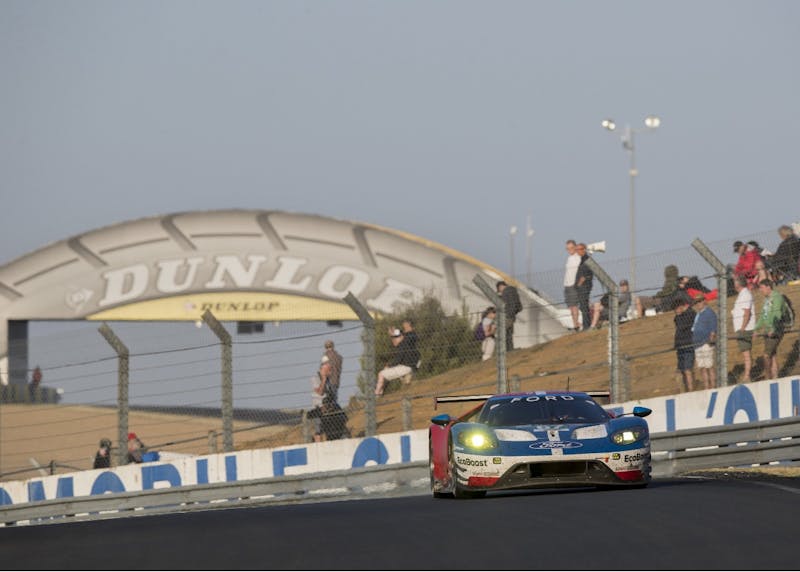 8477clFord-GT-Finishes-P2-At-Le-Mans-2017-34991625270o