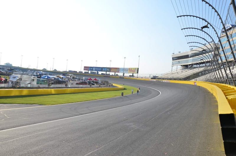 fords-invade-the-charlotte-auto-fair-0025