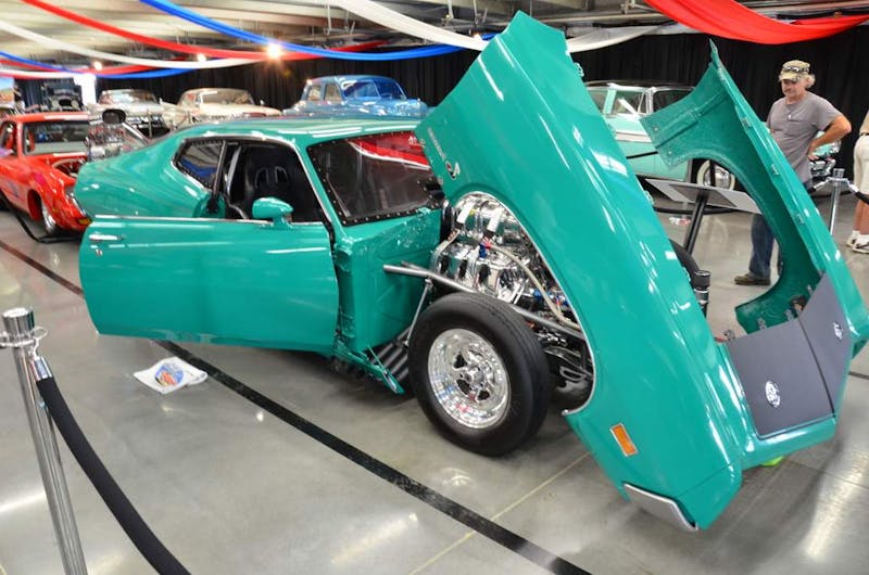 fords-invade-the-charlotte-auto-fair-0125