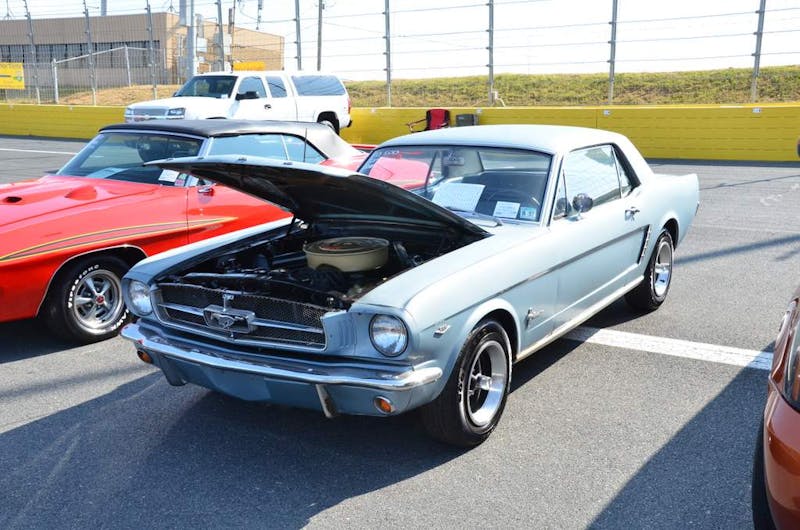 fords-invade-the-charlotte-auto-fair-0233