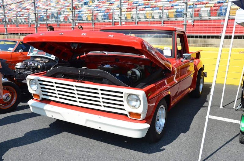 fords-invade-the-charlotte-auto-fair-0287