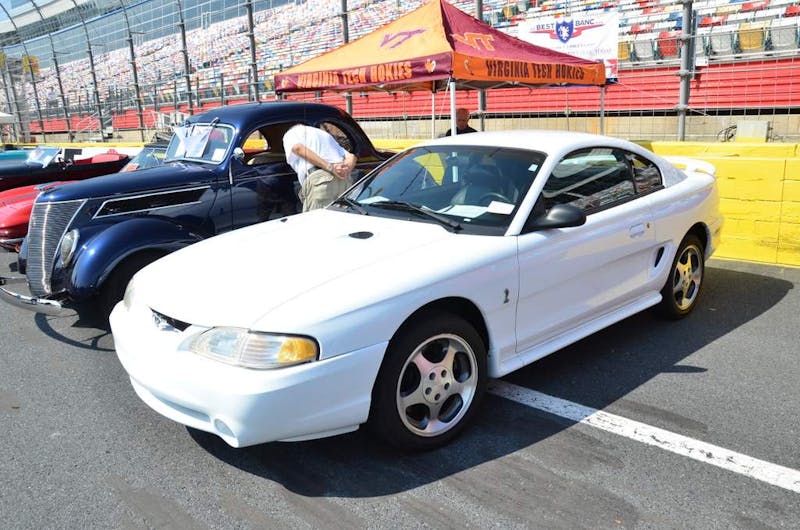 fords-invade-the-charlotte-auto-fair-0293