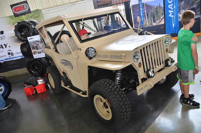 getting-ready-for-the-dunes-the-2017-sand-sports-super-show-0071