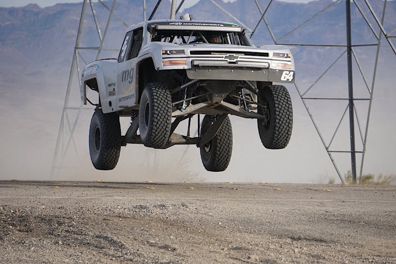 gust-and-bent-metal-puts-the-rage-at-rage-at-the-river-0097