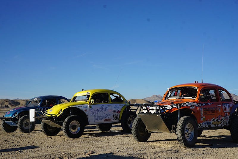 gust-and-bent-metal-putting-the-rage-in-rage-at-the-river-0143