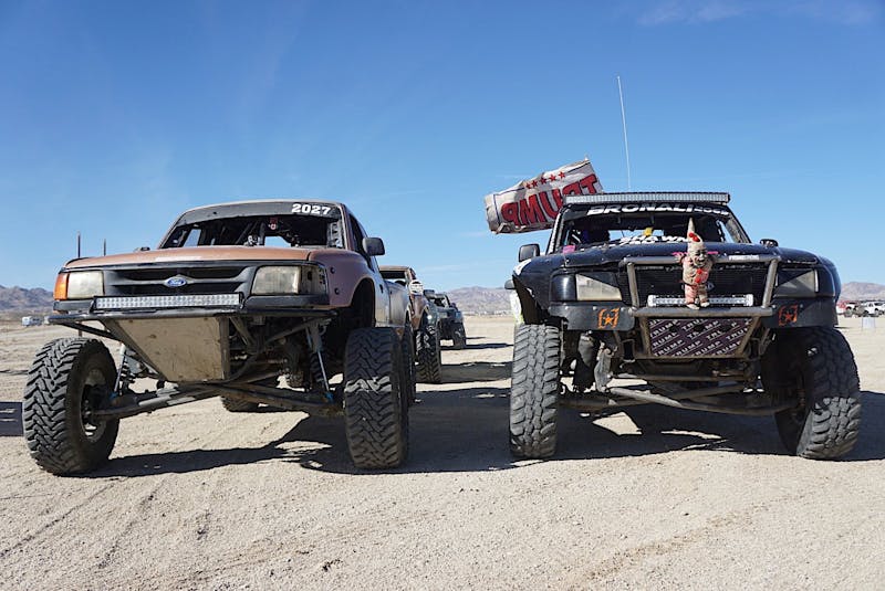 gust-and-bent-metal-putting-the-rage-in-rage-at-the-river-0146