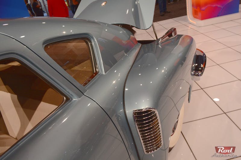 2017-sema-show-celebrity-edition-ida-automotives-gorgeous-tucker-0043