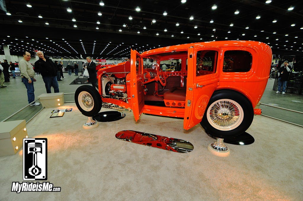 2014-Ridler-Award-Contender-1932-Ford-Sedan-16