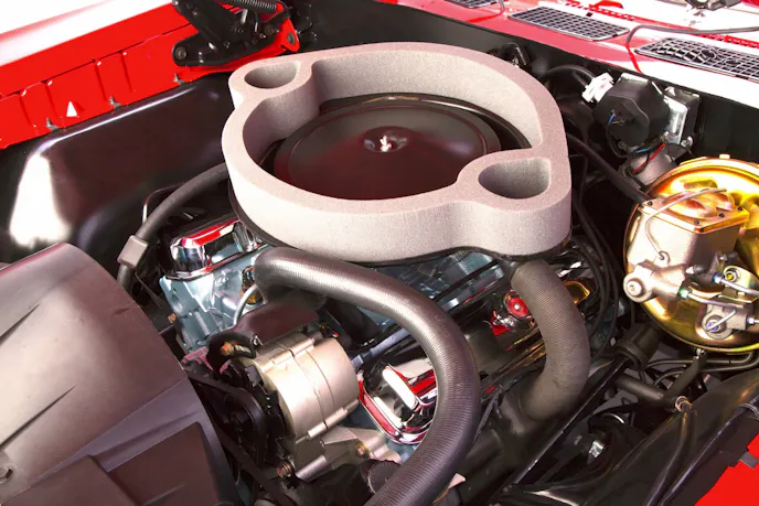 The original 400c.i. engine was completely rebuilt and lovingly reassembled by the artisans at Bodie Stroud’s southern California shop. It features the 10.25:1 compression ratio along with factory intake and exhaust – with the exception of the Pypes tailpipes.