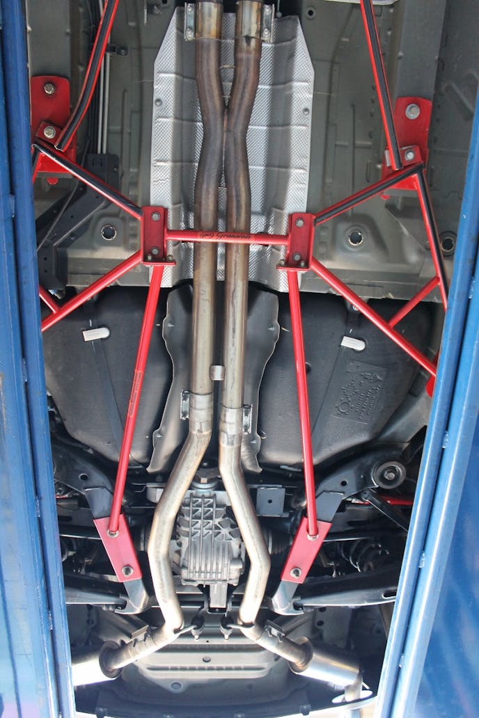 Aptly named the One G for Two G’s suspension system, Granatelli developed a kit that includes this impressive bracing system tying the frame rails in a highly efficient manner. Best of all, there are no issues with ground clearance, especially with this daily driven Ca-maro. Chris Sweasey insists on maintaining factory ride height to haul around his “valuables.”