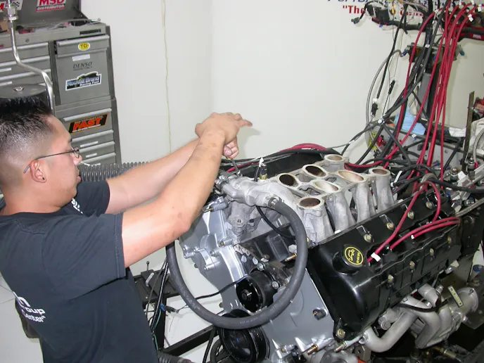 Runner length is a key design element of the intake manifold. What if you could adjust the runner length to suit your combination?