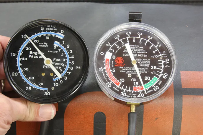 This is a comparison of the engine manifold vacuum generated by Doug’s Nova, as shown on the vacuum gauge on the left at slightly above 9 inches Hg. The vacuum gauge on the right shows the Cadillac pump has increased the vacuum for the booster up to around 17 inches on its way to 18 inches Hg. Note we’re reading the inside scale — inches of manifold vacuum.