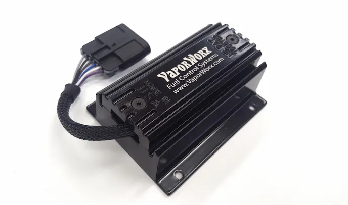 The VaporWorx system relies on a custom PWM controller and factory fuel pressure sensor to maintain the proper fuel pressure, so no return line is required. 