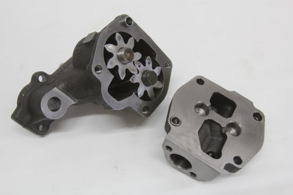 SHARK-08 Stage II pumps (10552ST and 10555ST) are also fitted with extended shafts that locate in the pump cover (a patented Melling innovation) to minimize gear deflection and improve efficiency.