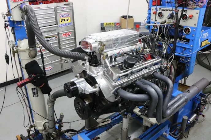 Run on the dyno in fuel-injected form, the 5.0L produced 370 hp and 349 lb-ft of torque. The injected combo made more peak power, but lost out slightly in torque production to the carbureted combo.