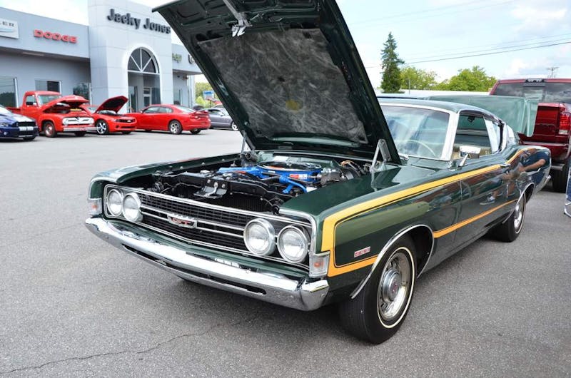 a-small-town-in-north-carolina-turns-into-ford-country-0049