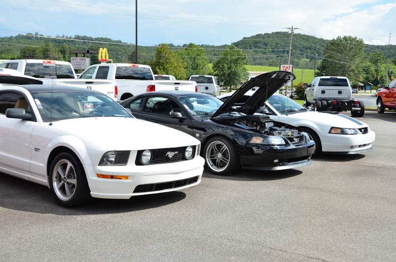 a-small-town-in-north-carolina-turns-into-ford-country-0089