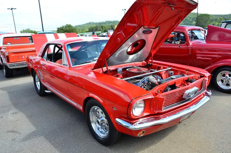 a-small-town-in-north-carolina-turns-into-ford-country-0096