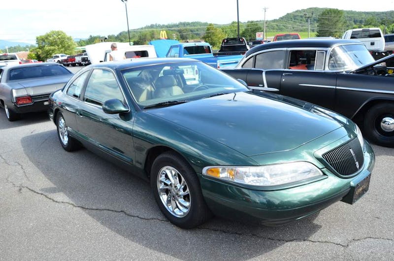 a-small-town-in-north-carolina-turns-into-ford-country-0101