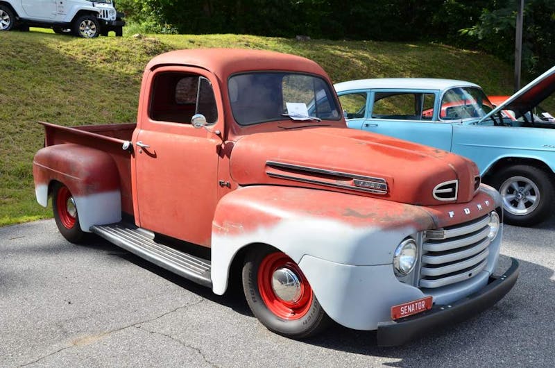 a-small-town-in-north-carolina-turns-into-ford-country-0111