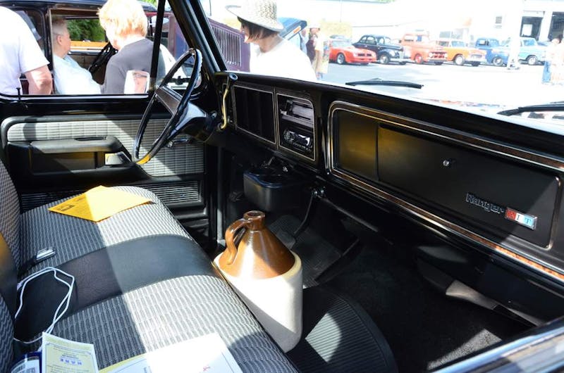 a-small-town-in-north-carolina-turns-into-ford-country-0117