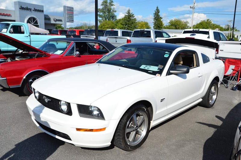 a-small-town-in-north-carolina-turns-into-ford-country-0166