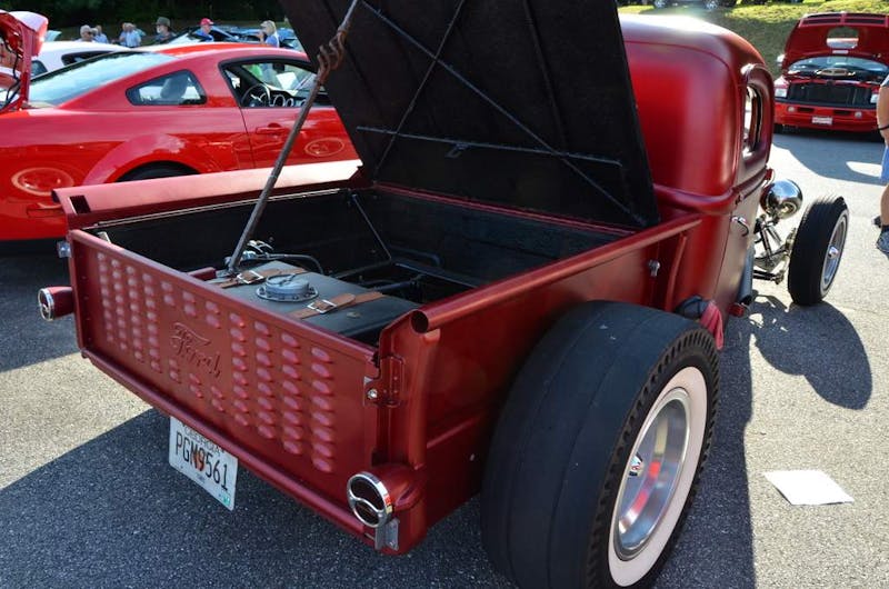 a-small-town-in-north-carolina-turns-into-ford-country-0222