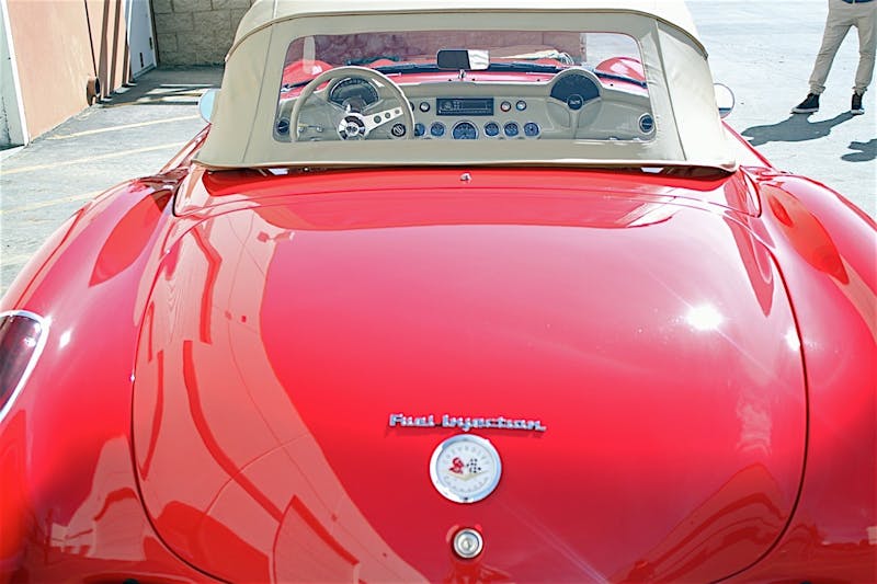 Jenna-edited-1957-Corvette15