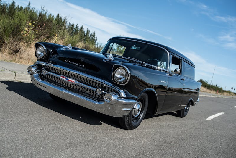 this-old-school-built-1957-chevy-sedan-delivery-defines-classic-cool-0102