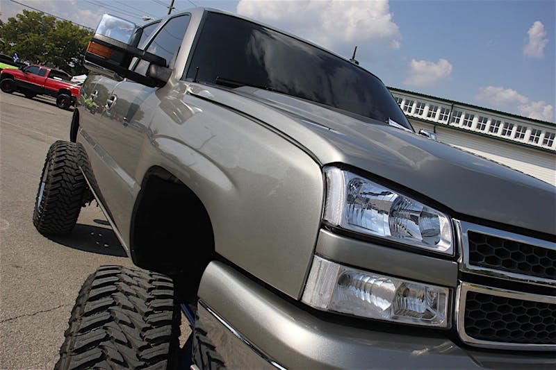 subbing-out-jordon-voleks-2003-chevy-suburban-aka-dura_yacht-0039