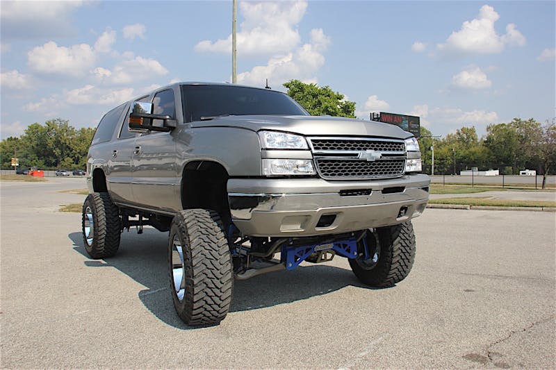 subbing-out-jordon-voleks-2003-chevy-suburban-aka-dura_yacht-0042