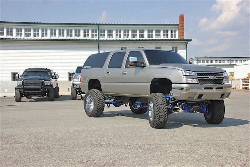subbing-out-jordon-voleks-2003-chevy-suburban-aka-dura_yacht-0052