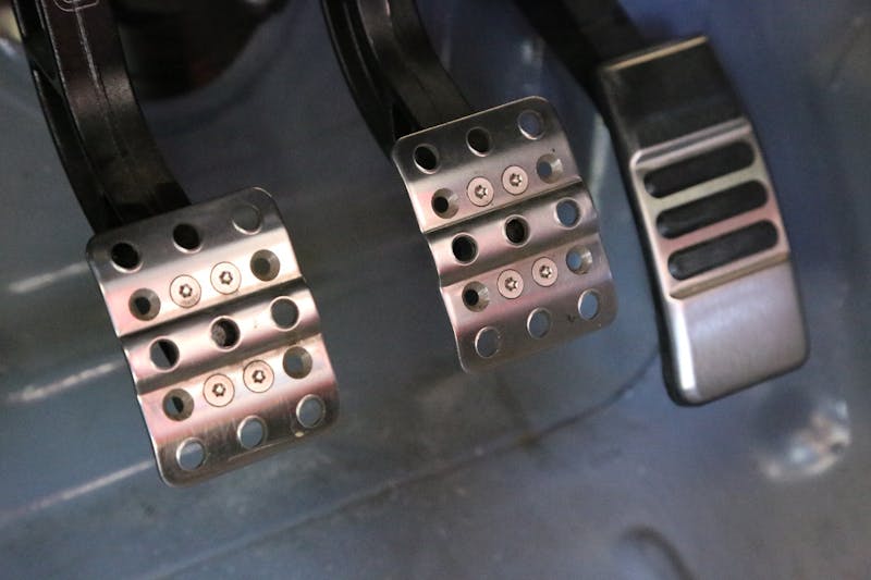 justin-pawlak-kills-tires-in-a-1000hp-roush-mustang-0011