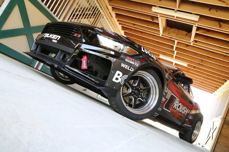 justin-pawlak-kills-tires-in-a-1000hp-roush-mustang-0038