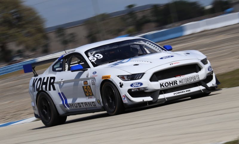 kohr-motorsports-mustang-gt4-running-hard-for-a-championship-0004