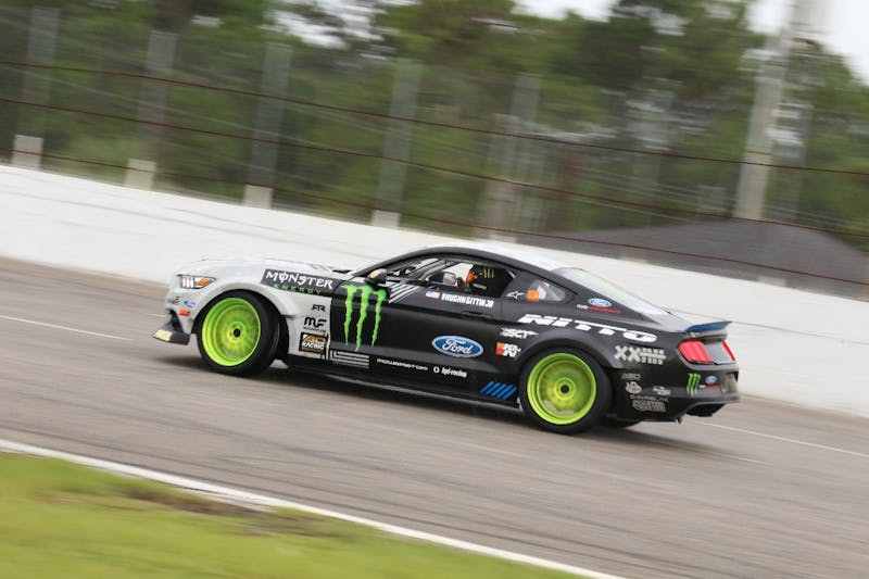 rain-cant-dampen-the-action-as-mustang-week-rolls-on-0031