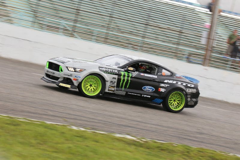 rain-cant-dampen-the-action-as-mustang-week-rolls-on-0032