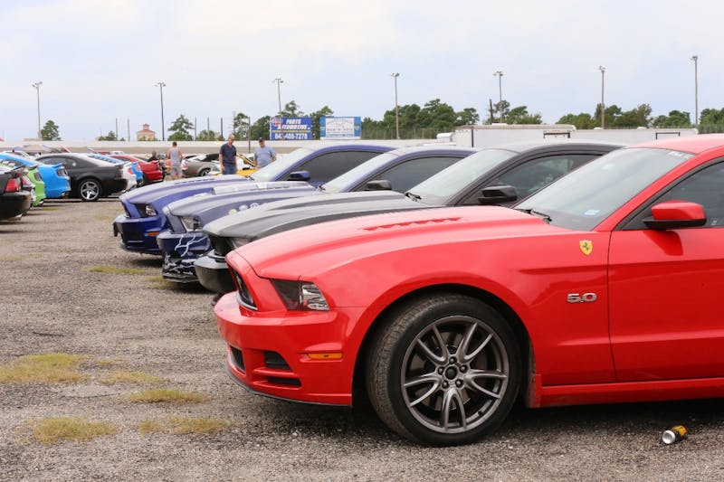 rain-cant-dampen-the-mustang-week-action-0033
