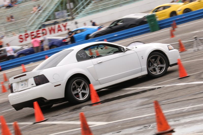 rain-cant-dampen-the-mustang-week-action-0047