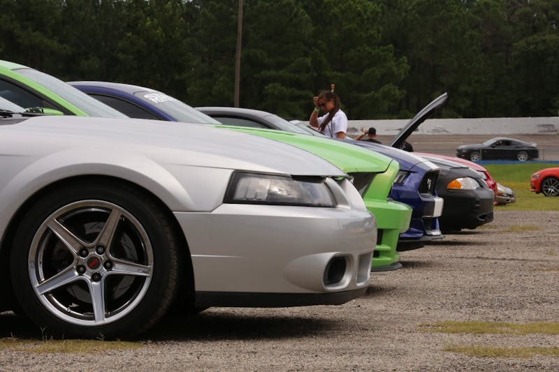 rain-cant-dampen-the-mustang-week-action-0053