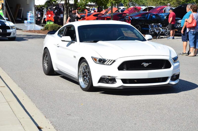 mustang-week-cruise-in-0094