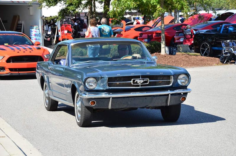 mustang-week-cruise-in-0099