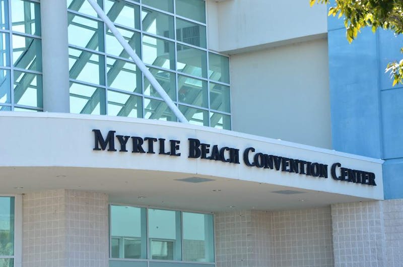 mustang-week-cruise-in-0114