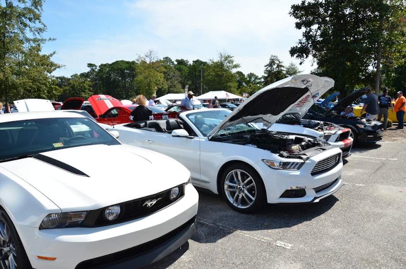 mustang-week-cruise-in-0168