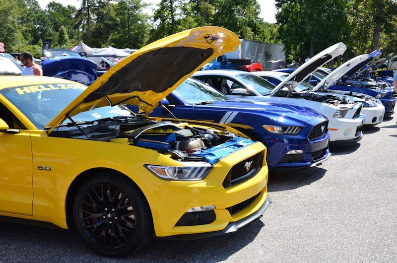 mustang-week-cruise-in-0170