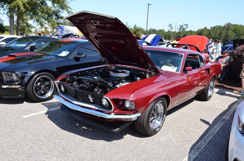 mustang-week-cruise-in-0194