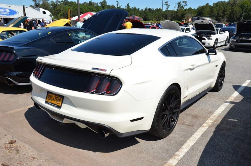 mustang-week-cruise-in-0199